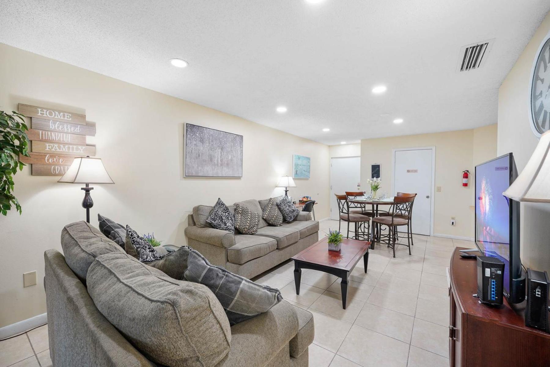 3608 Orlando Vacational 1St Floor Apartment ภายนอก รูปภาพ